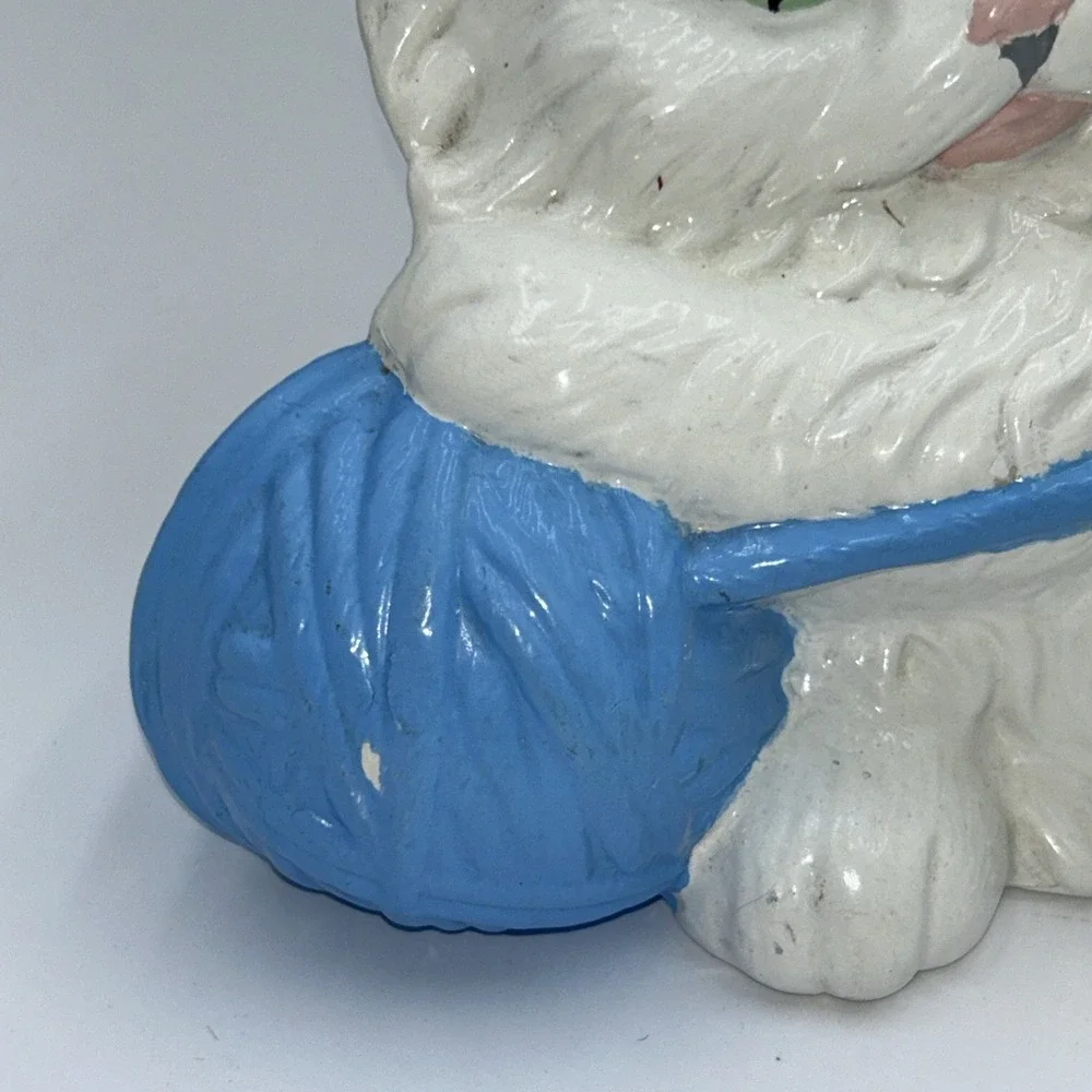Vintage White Persian Ceramic Cat Statue Kitty Figurine Green Eyes, Playing Yarn